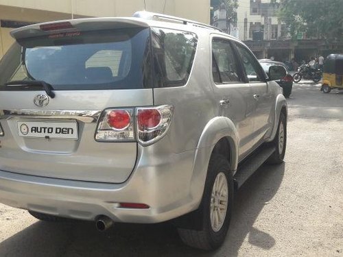 Used Toyota Fortuner 4x2 4 Speed AT car at low price