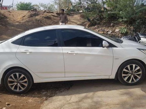 Used Hyundai Verna car 1.4 CRDI MT at low price