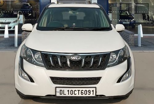 2016 Mahindra XUV 500 W10 Diesel MT for sale in New Delhi