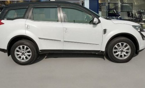 2016 Mahindra XUV 500 W10 Diesel MT for sale in New Delhi