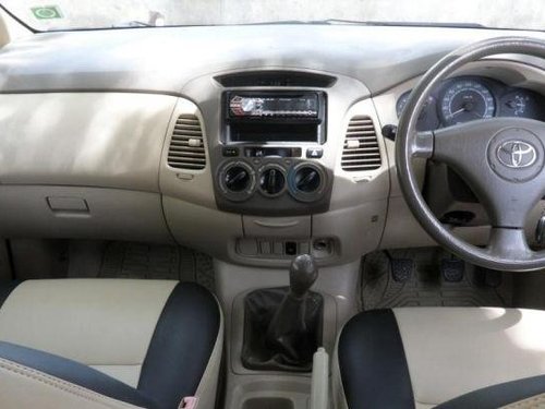 Toyota Innova 2.0 G2 MT for sale