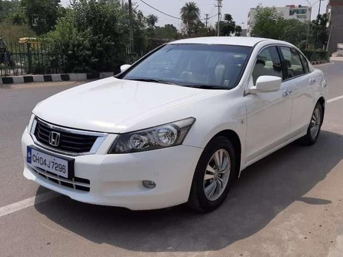 Used Honda Accord car MT at low price