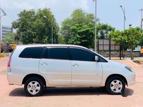 Used Toyota Innova car MT at low price