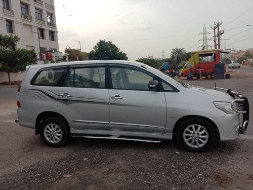 2014 Toyota Innova MT 2004-2011 for sale at low price