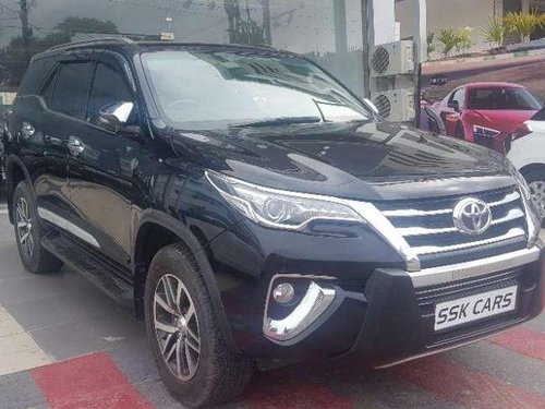 Used Toyota Fortuner car 4x4 AT for sale at low price