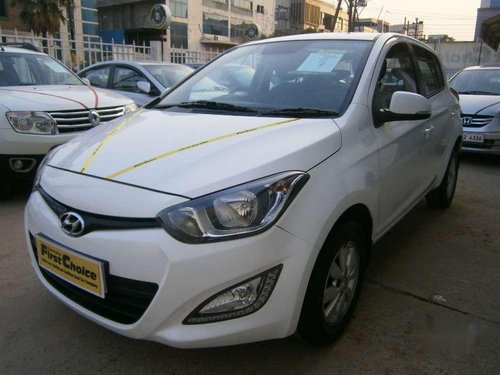 Used Hyundai i20 MT car at low price