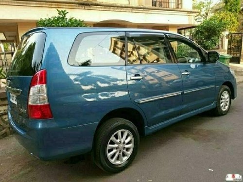 Toyota Innova 2.5 V Diesel 8-seater MT for sale