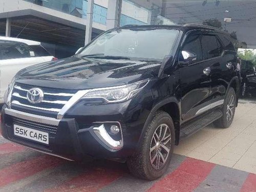 Used Toyota Fortuner car 4x4 AT for sale at low price