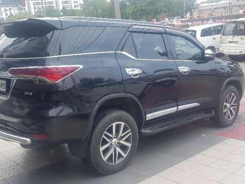 Used Toyota Fortuner car 4x4 AT for sale at low price