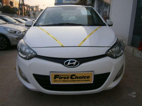 Used Hyundai i20 MT car at low price