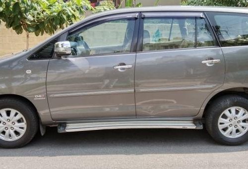 2011 Toyota Innova MT 2004-2011 for sale