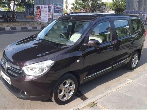 Used Renault Lodgy car MT at low price