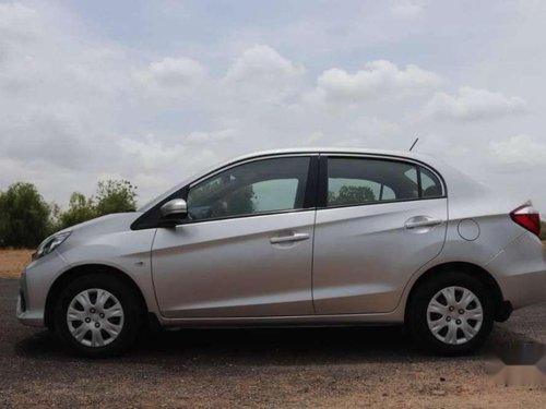 Used Honda Amaze car MT at low price