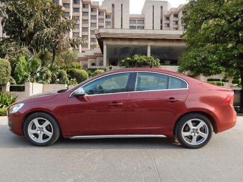 Used Volvo S60 AT car at low price