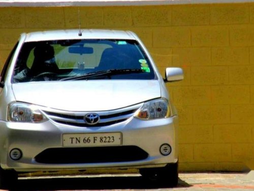 Used Toyota Etios Liva car MT at low price