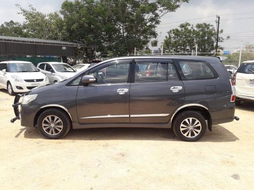 Toyota Innova 2.5 V Diesel 7-seater MT for sale