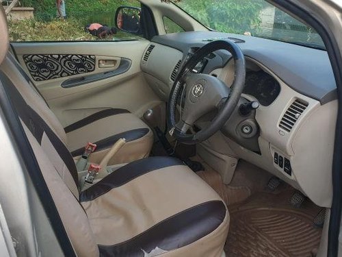 Toyota Innova 2004-2011 2010 for sale