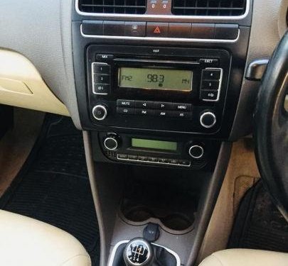 Used Volkswagen Vento Petrol Highline MT car at low price