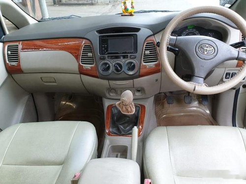 Used 2010 Toyota Innova MT 2004-2011 for sale