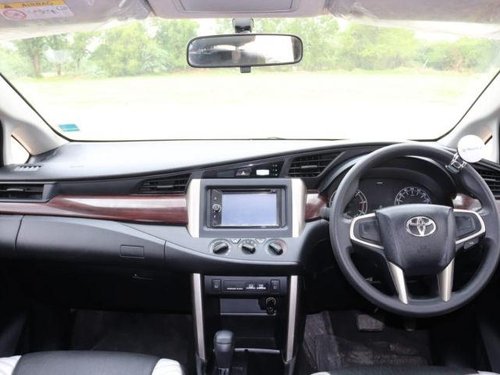 Used Toyota Innova Crysta 2.8 GX AT car at low price