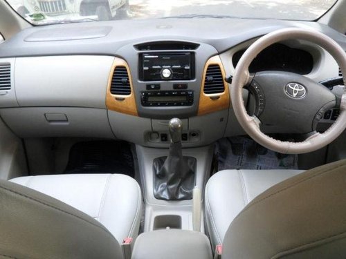 Toyota Innova 2.5 V Diesel 7-seater MT for sale