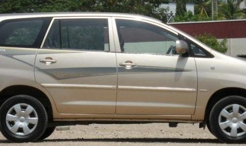 Toyota Innova 2.0 G2 MT for sale