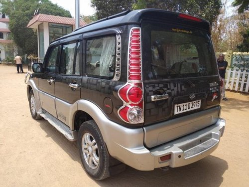 Used 2013 Mahindra Scorpio  VLX 2WD AIRBAG BSIV MT for sale