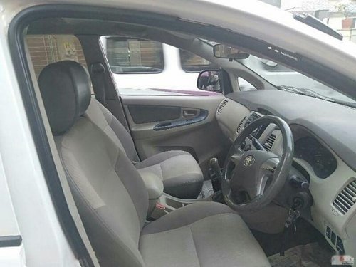 Used Toyota Innova 2.5 GX 7 STR BSIV MT car at low price