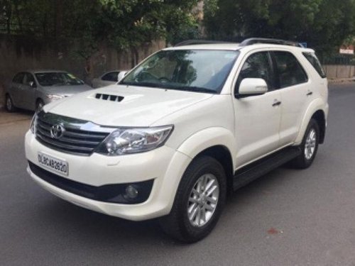 Used Toyota Fortuner 4x2 Manual MT car at low price