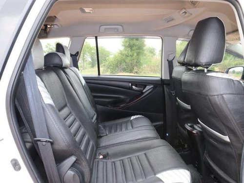 Used Toyota Innova Crysta 2.8 GX AT car at low price