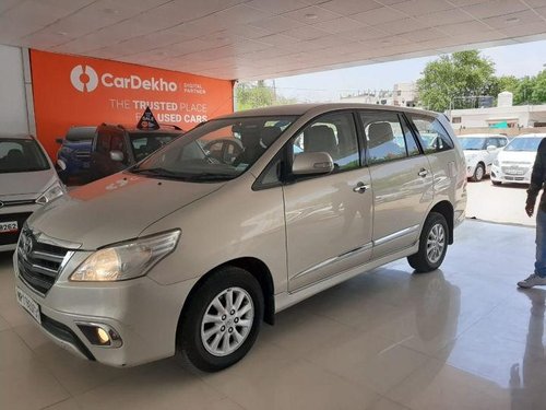 2014 Toyota Innova MT 2004-2011 for sale