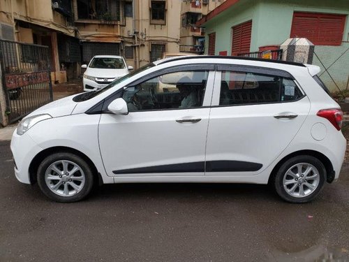 Used Hyundai i10 Asta AT car at low price