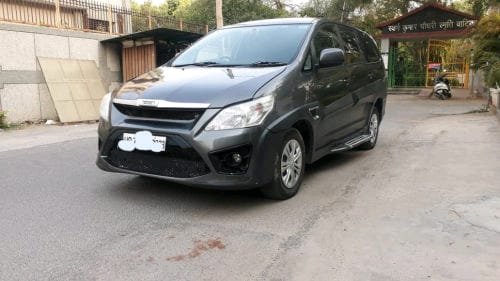 2016 Toyota Innova 2.5 V 7 Seater Diesel MT for sale in New Delhi