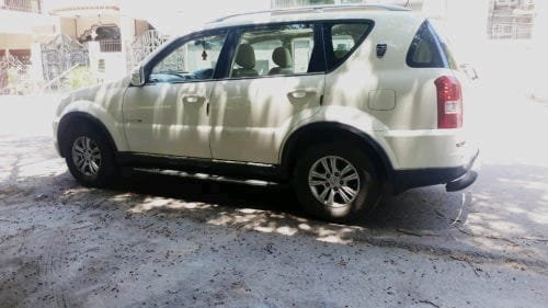 2013 Mahindra Saangyong Rexton Rx7 Deisel AT for sale in New Delhi