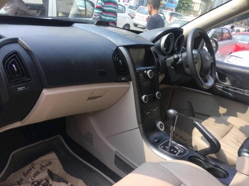 2017 Mahindra XUV 500  W10 AT FWD Diesel AT for sale in Gurgaon