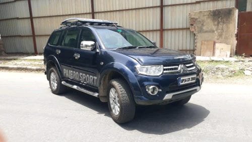 2015 Mitsubishi Pajero Sport Sport 4x2 AT Petrol  for sale in Ghaziabad