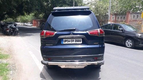 2015 Mitsubishi Pajero Sport Sport 4x2 AT Petrol  for sale in Ghaziabad