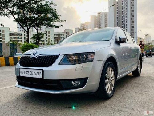 Used Skoda Octavia Style Plus 1.8 TSI AT car at low price