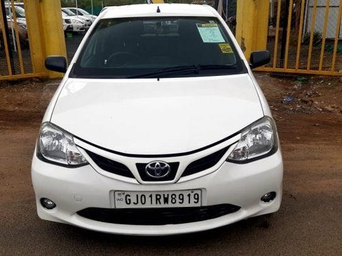 Used Toyota Etios Liva GD MT car at low price