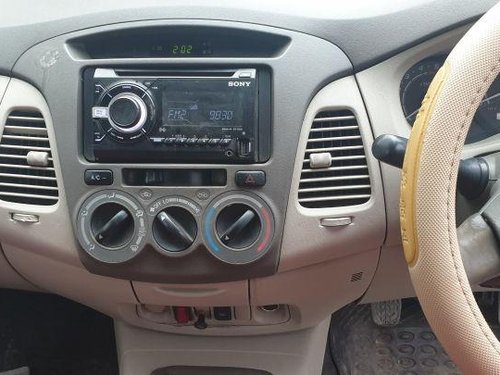 Toyota Innova MT 2004-2011 2010 for sale