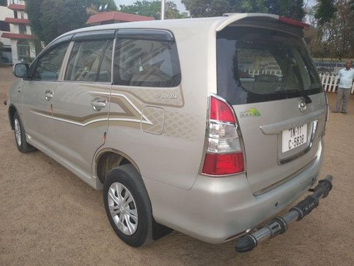 Used Toyota Innova MT car at low price