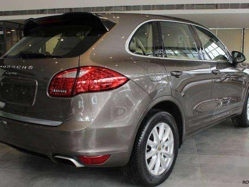 Used Porsche Cayenne car Diesel AT at low price