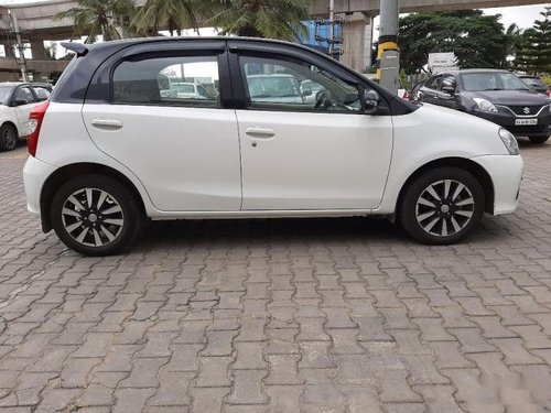 Toyota Etios Liva  VD MT 2017 for sale