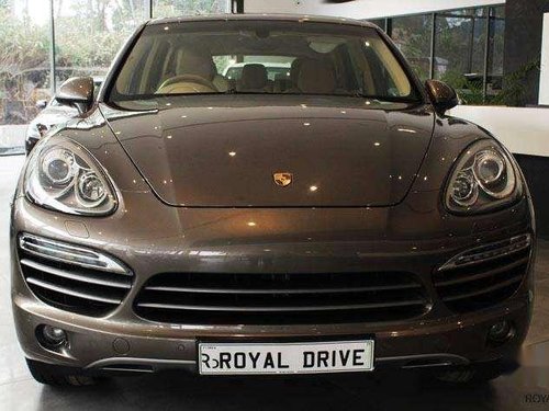 Used Porsche Cayenne car Diesel AT at low price