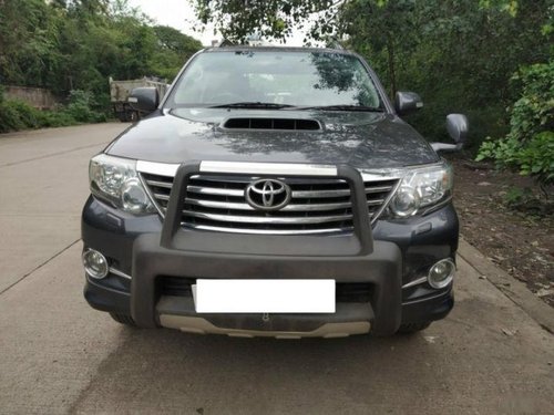 2015 Toyota Fortuner  4x4 MT for sale at low price