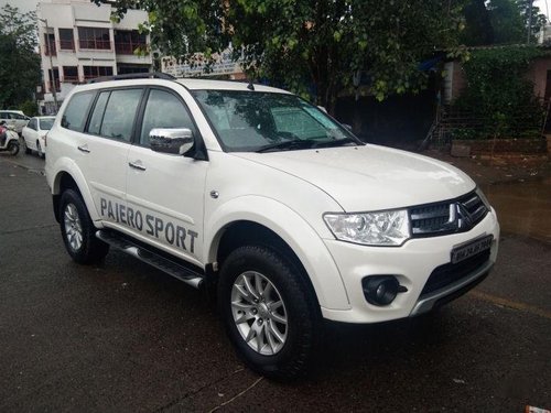 Used Mitsubishi Pajero Sport  Sport 4X4 MT car at low price