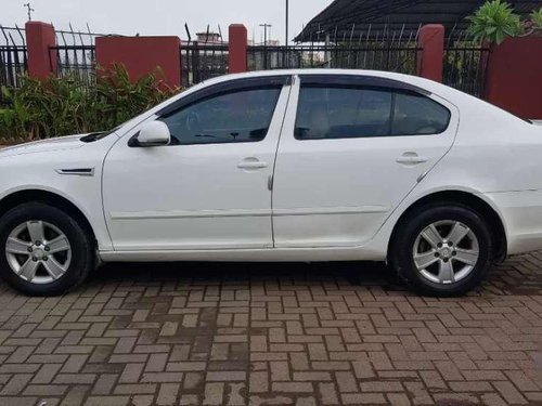 Used Skoda Laura car MT at low price