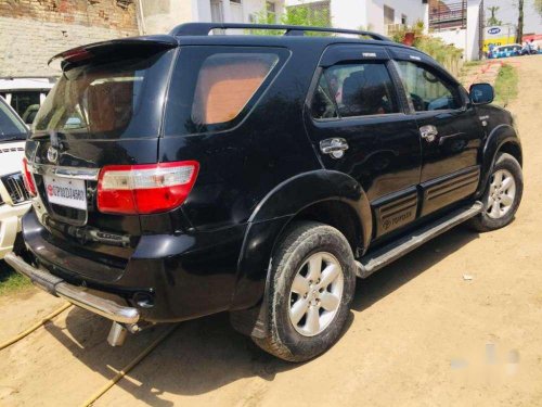 Toyota Fortuner 2010  4x4 MT for sale 