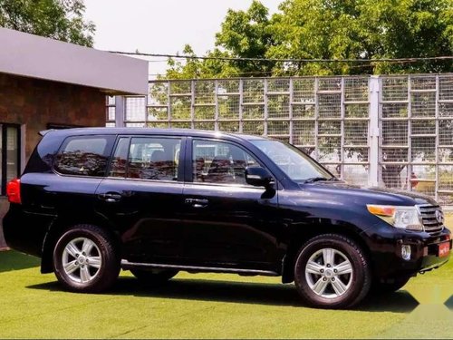 Used Toyota Land Cruiser car Diesel MT at low price