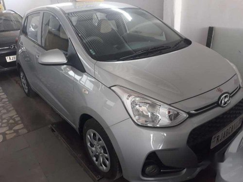 Used Hyundai i10 car MT for sale at low price